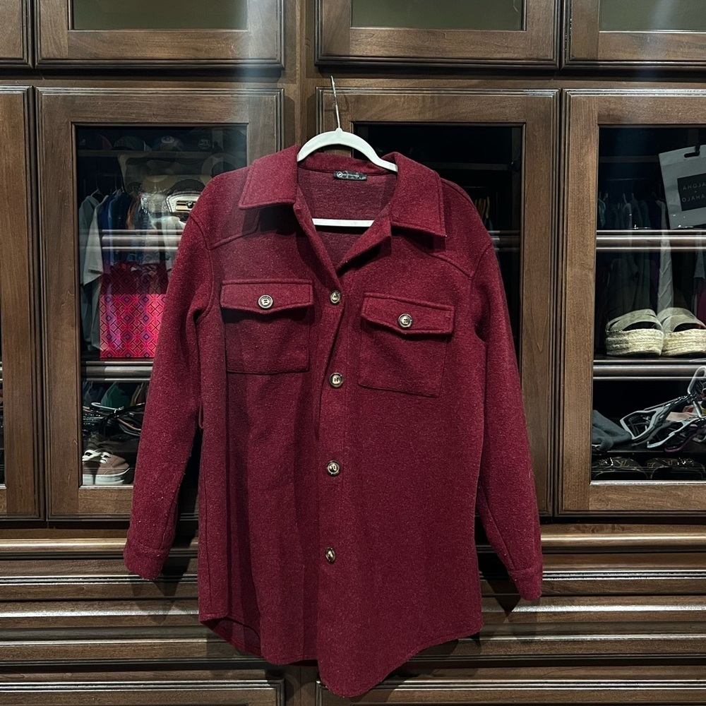 Chic Maroon Utility Jacket - No Belt